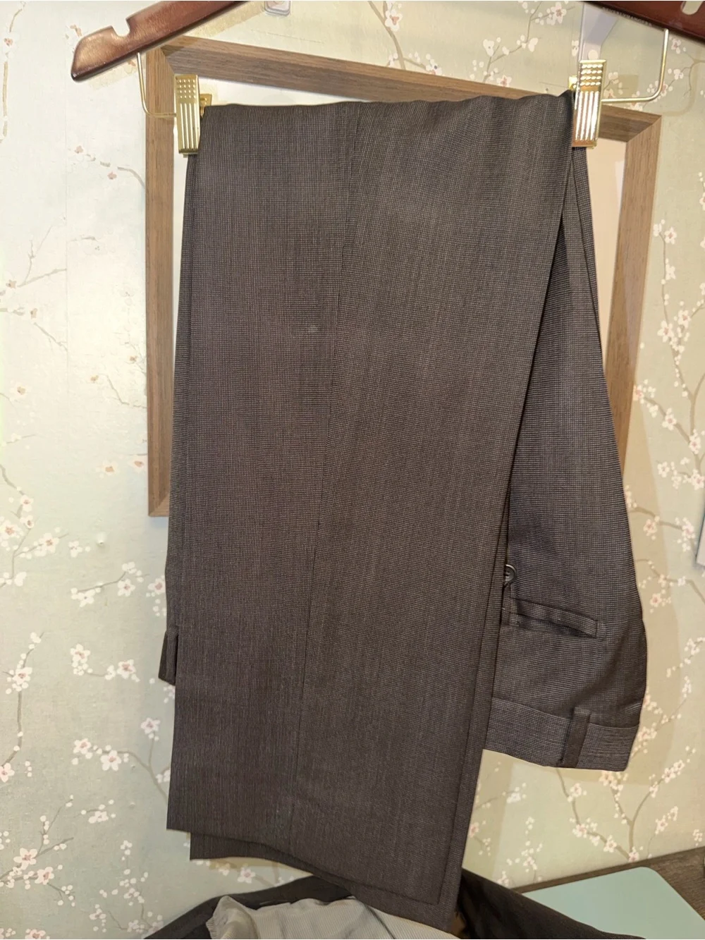 BR Men's Classic Brown Blazer & Pants Set